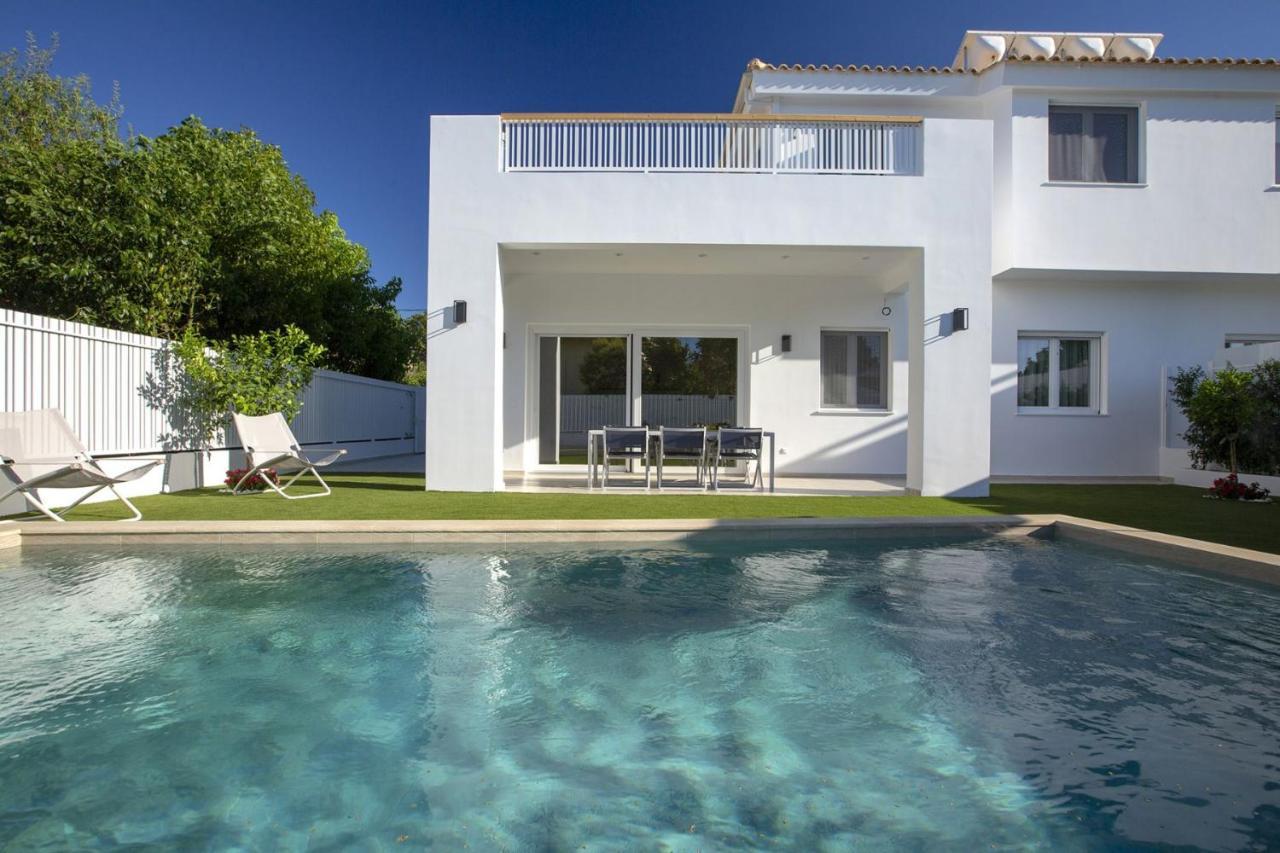 The Quad Luxury Villas 利吉亚 外观 照片