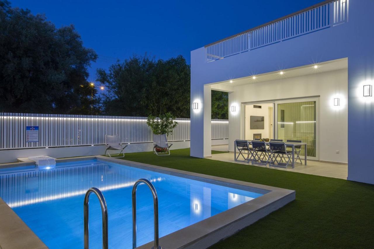 The Quad Luxury Villas 利吉亚 外观 照片